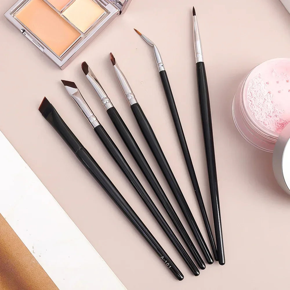 Precision Eyeliner Brush Set